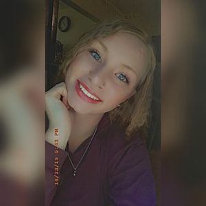 Meet your Posher, Makayla